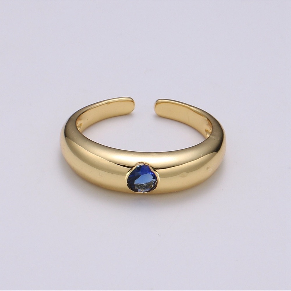 Cubic Adjustable Gold Band Ring - Picture 4 of 9